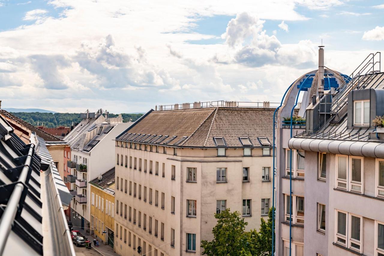 Micro Rooftop Penzing Vienna Exterior photo
