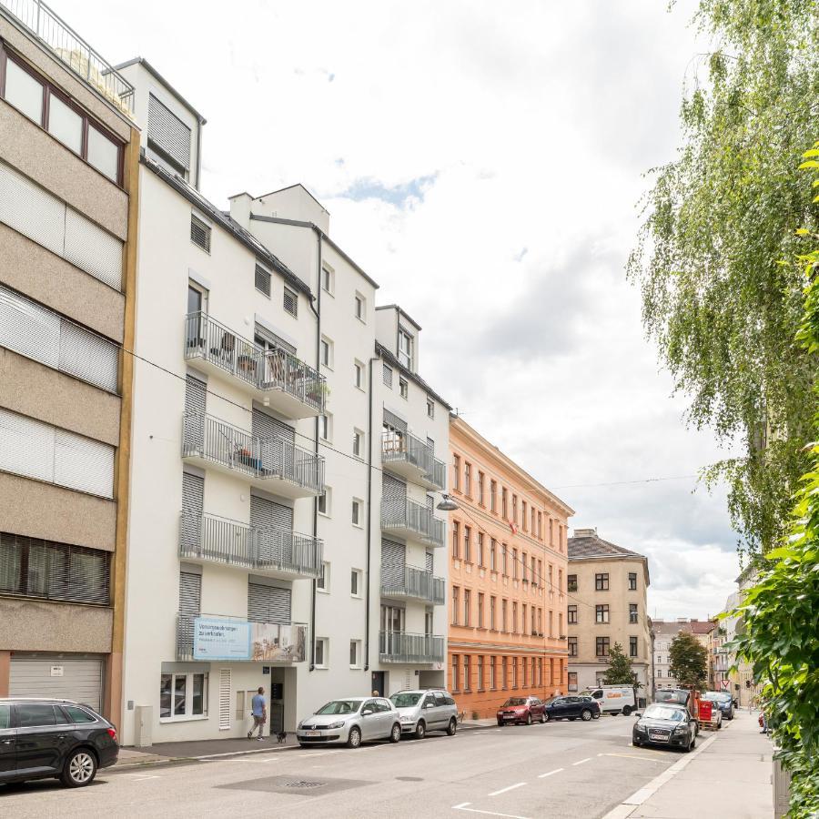 Micro Rooftop Penzing Vienna Exterior photo